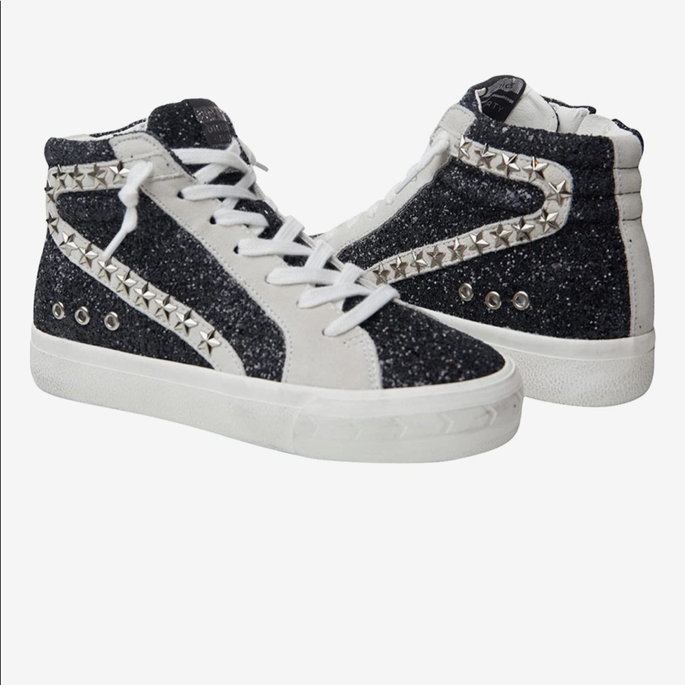 Vintage Havana sneakers